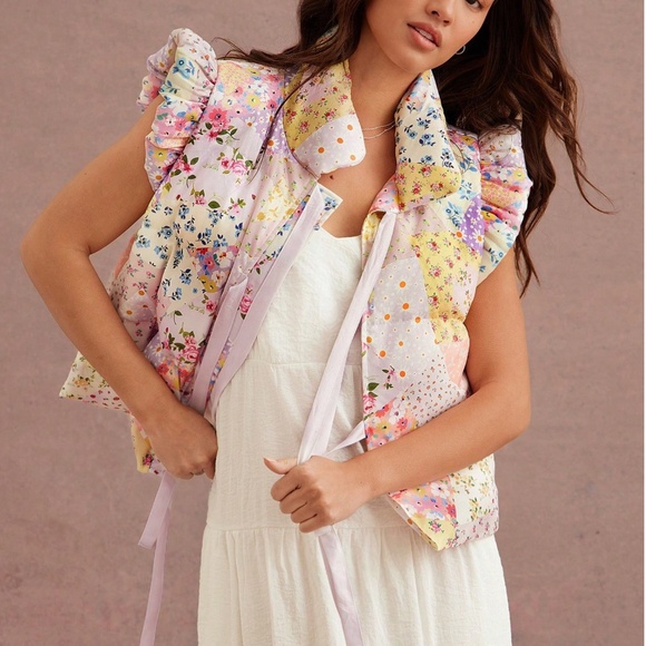 Boho Floral Print Front Tie Puff Sleeve Quilted Puffer Vest - Picture 5 of 7